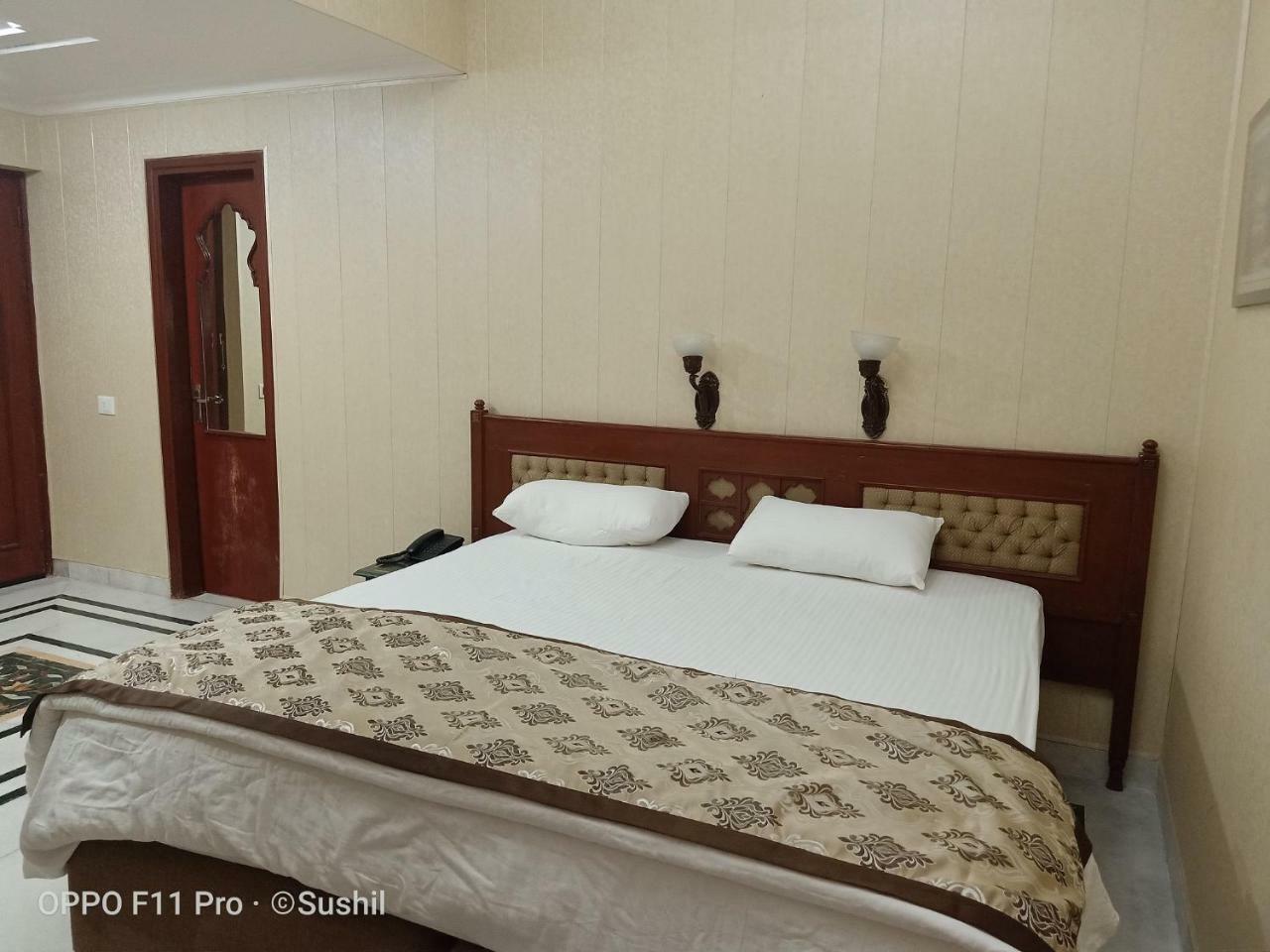 The Orchha Resort Ngoại thất bức ảnh
